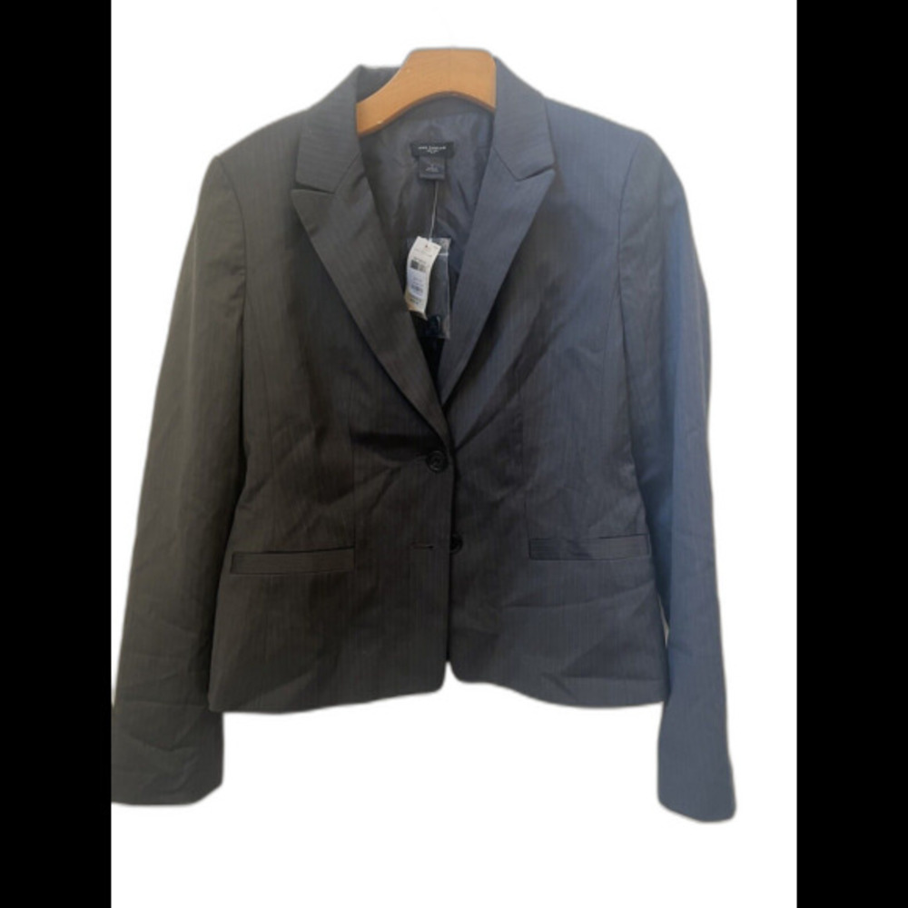 NWT $228 ANN TAYLOR GRAY WOOL BLAZER SIZE 4 (L10)